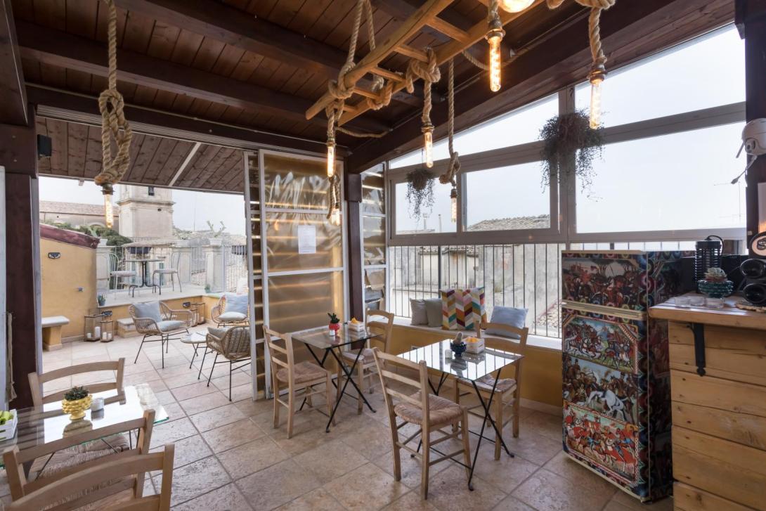 Mini appartamento con cucinotto e bagno privato